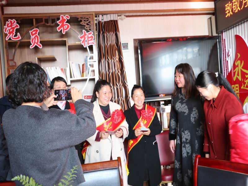调整大小 be3ab813424f141ac18648a8f6f4d05.jpg